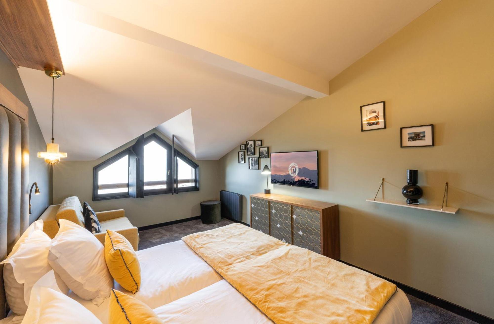 Hotel Fahrenheit Seven Courchevel Zewnętrze zdjęcie