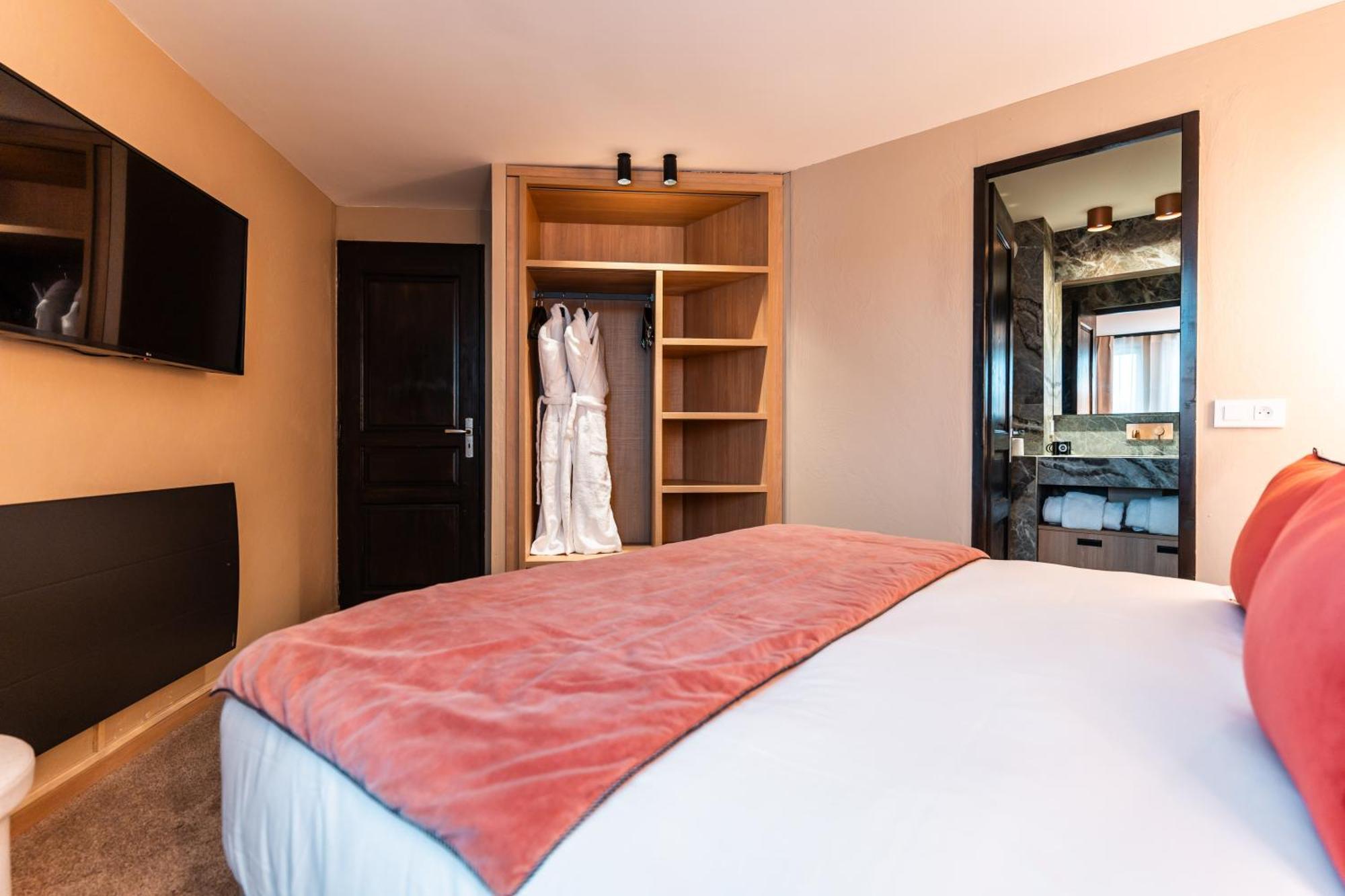 Hotel Fahrenheit Seven Courchevel Pokój zdjęcie