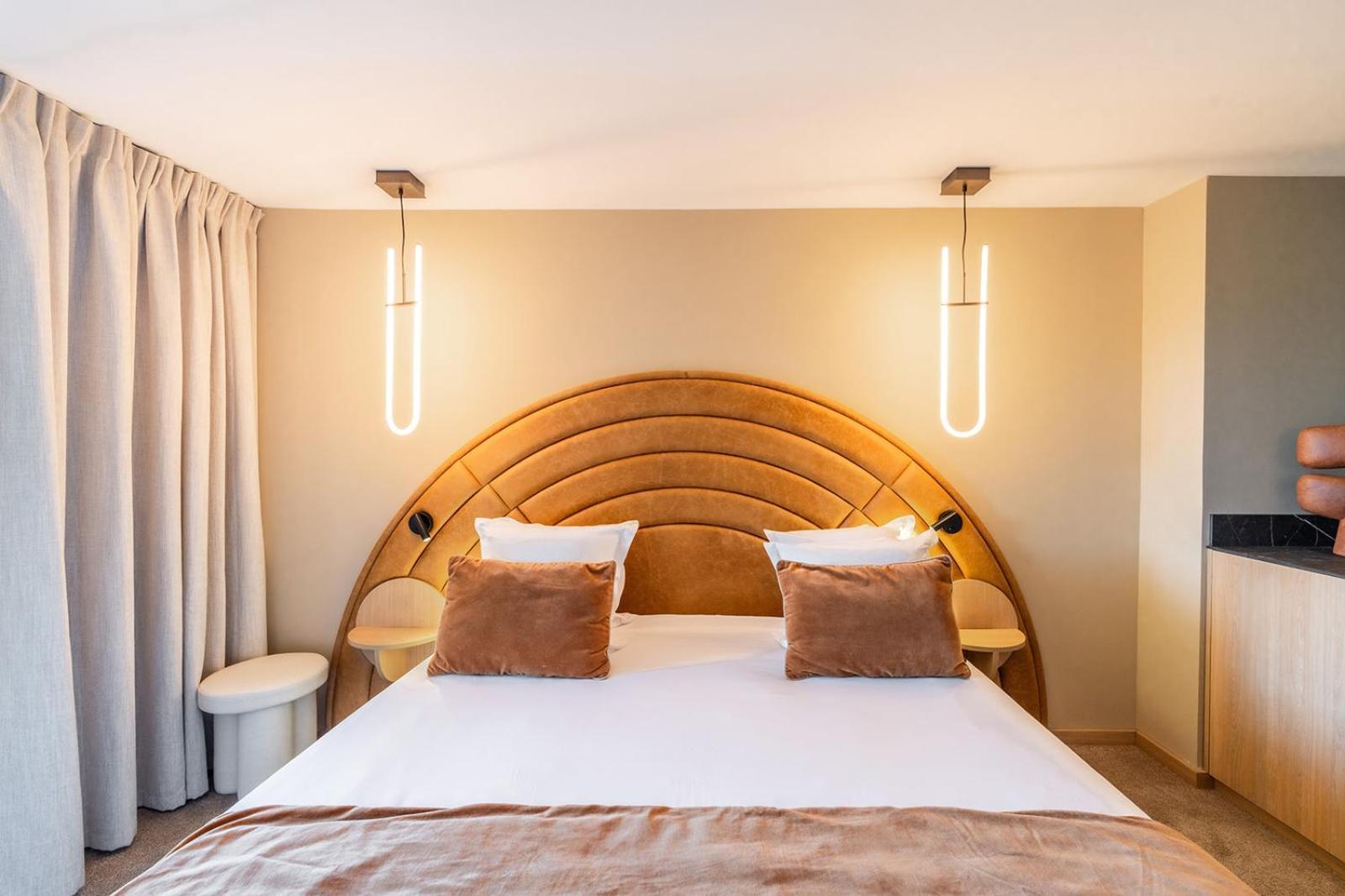 Hotel Fahrenheit Seven Courchevel Zewnętrze zdjęcie