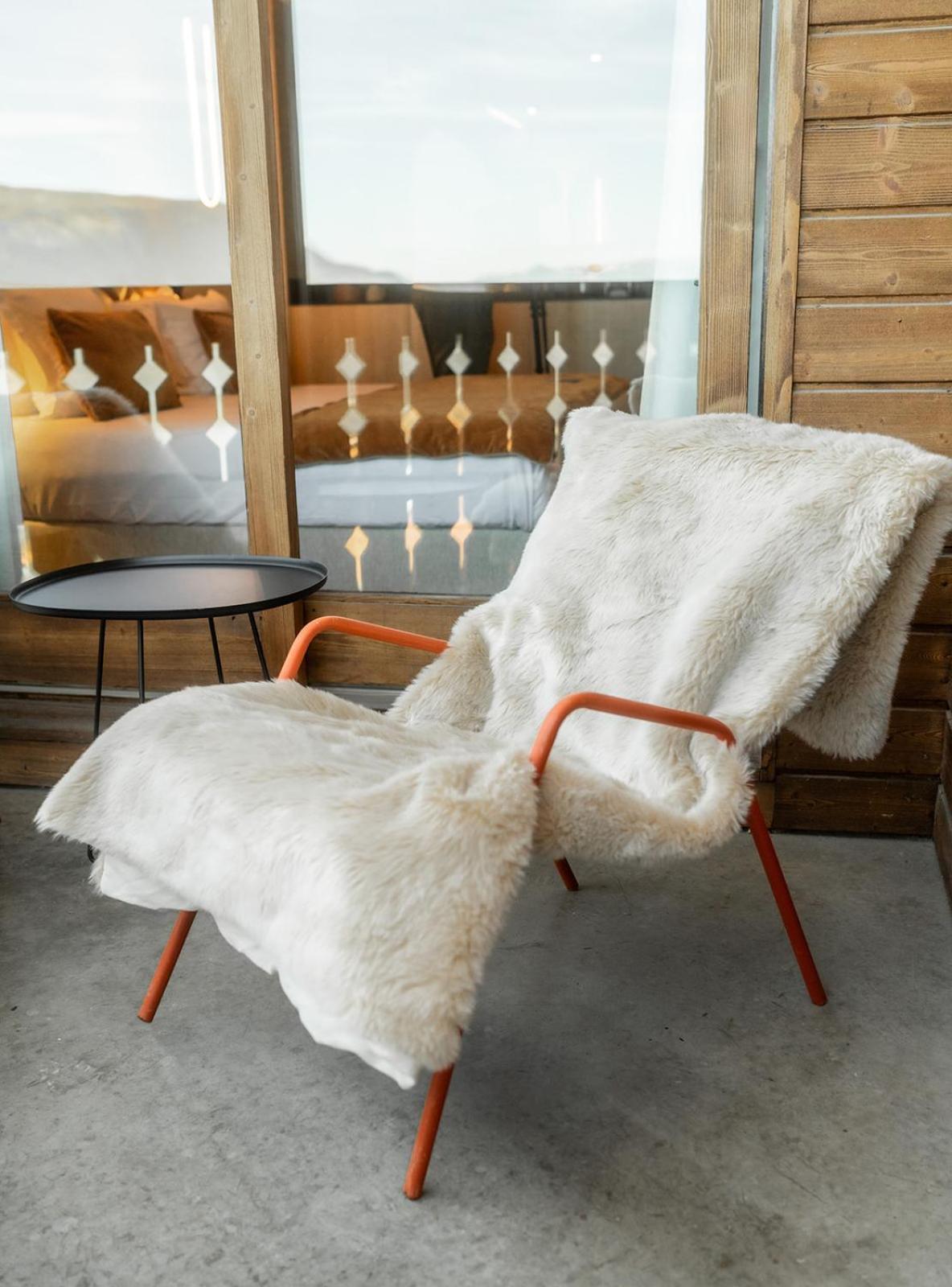 Hotel Fahrenheit Seven Courchevel Zewnętrze zdjęcie