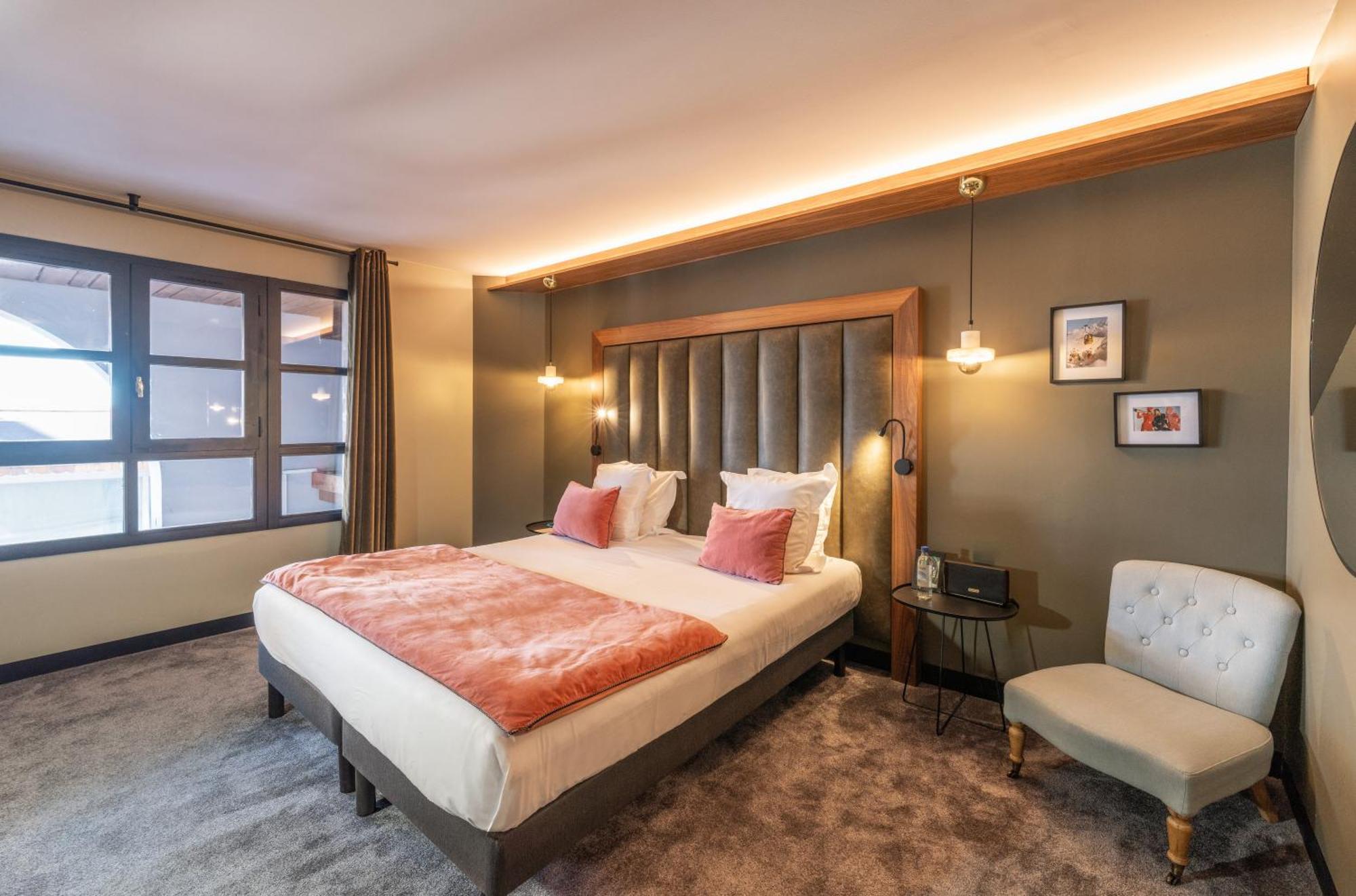 Hotel Fahrenheit Seven Courchevel Zewnętrze zdjęcie
