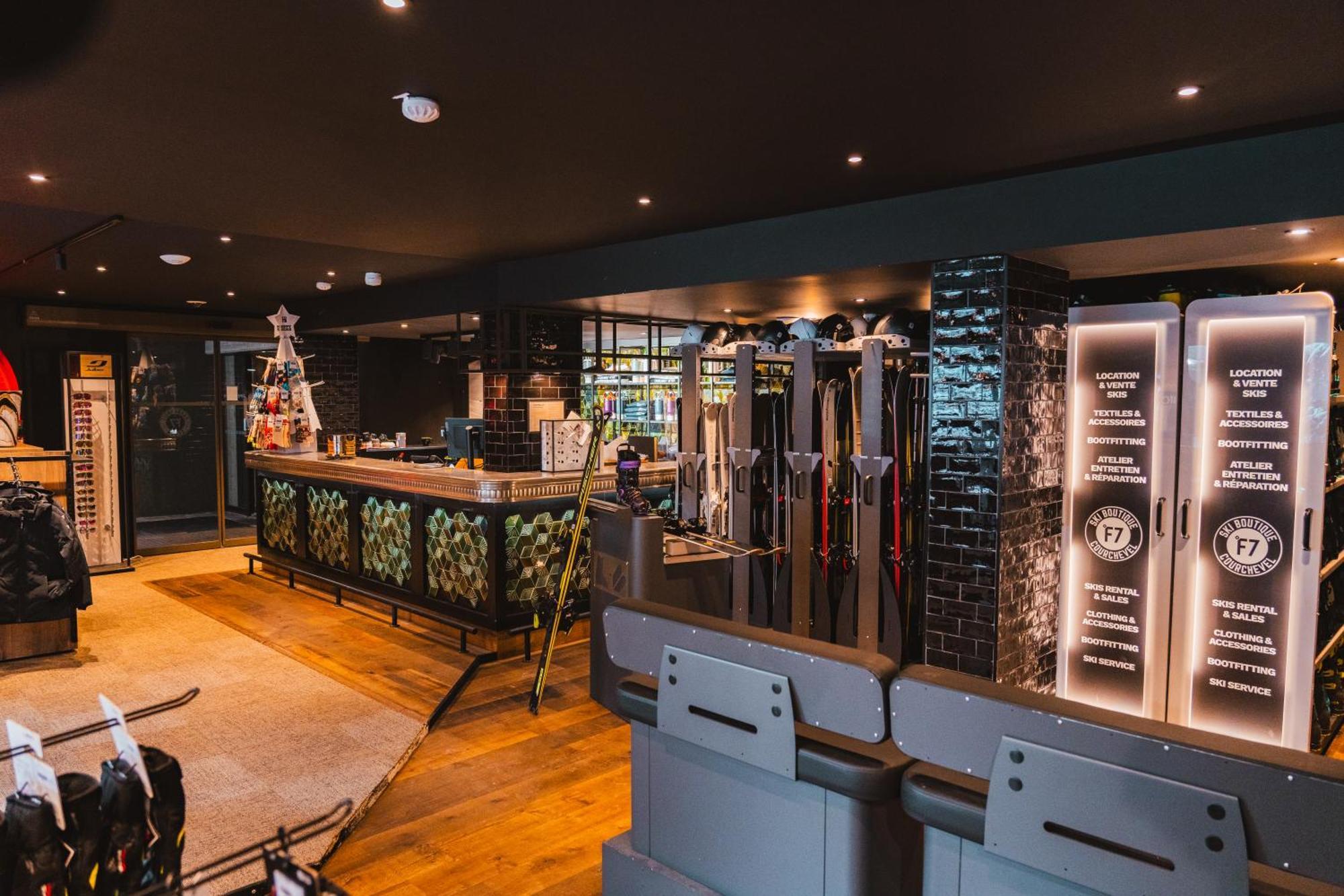 Hotel Fahrenheit Seven Courchevel Zewnętrze zdjęcie