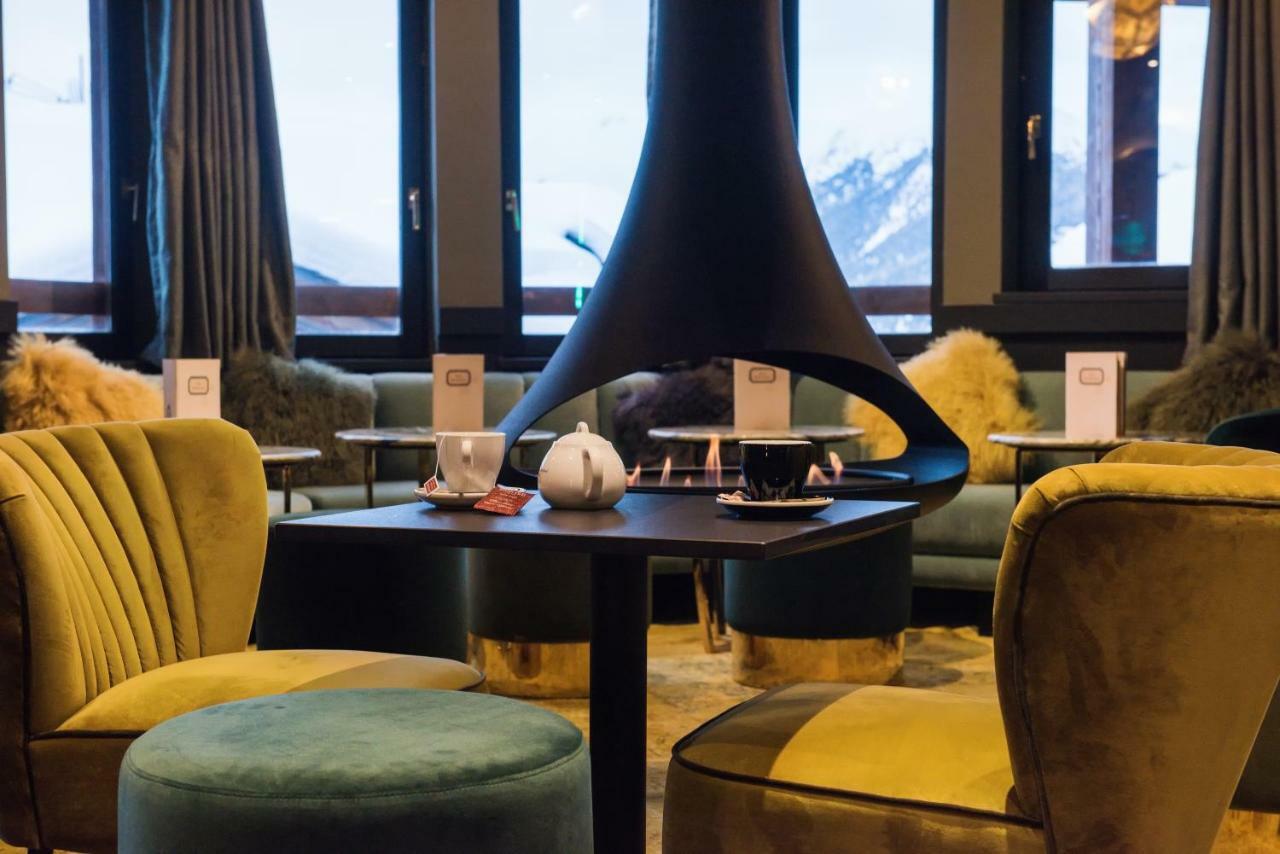 Hotel Fahrenheit Seven Courchevel Zewnętrze zdjęcie